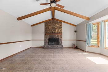 5437 Grasshopper Rd, Raleigh, NC 27610