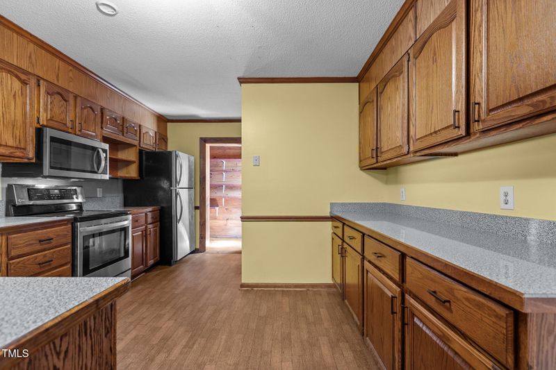 5437 Grasshopper Rd, Raleigh, NC 27610