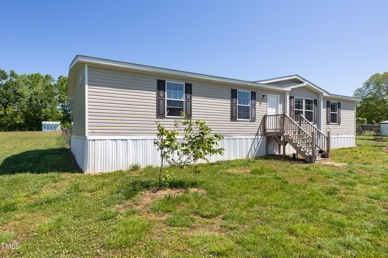 5437 Nc 39 , Selma, NC 27576