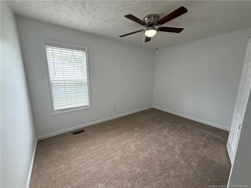 5438 Biscoe St, Hope Mills, NC 28348