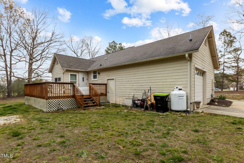 544 Howard Tant Rd, Zebulon, NC 27597