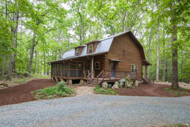 544 Oak Hill Rd, Pittsboro, NC 27312