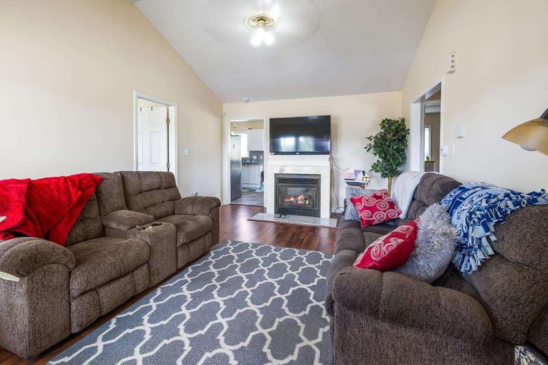 544 Yellow Berry Rn, Wendell, NC 27591
