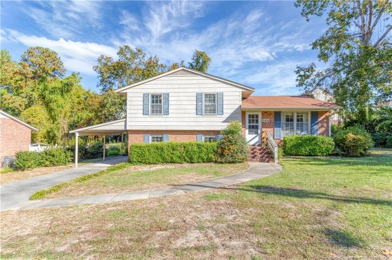 5440 Hampton Rd, Fayetteville, NC 28311
