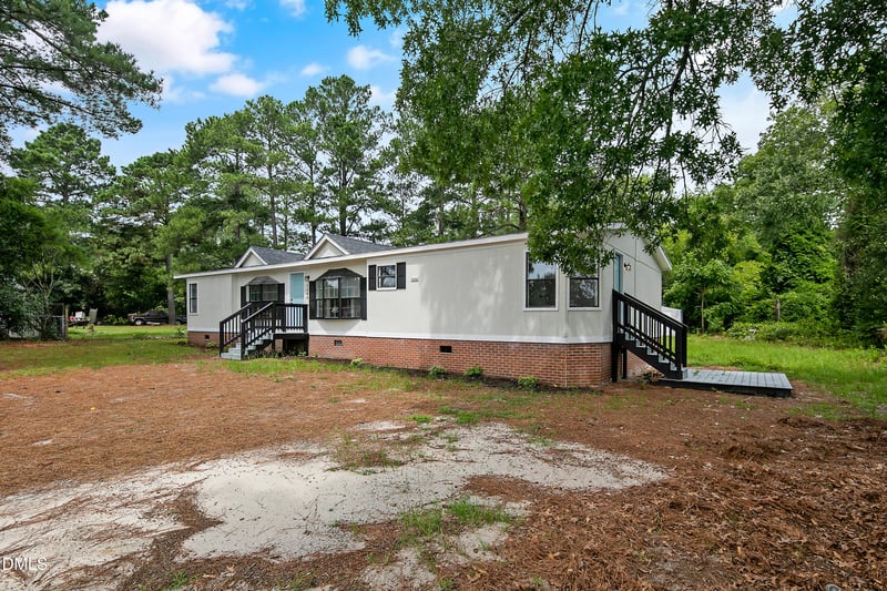 5444 Gilcrest Sands Dr, Hope Mills, NC 28348