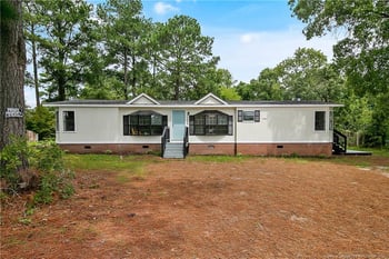 5444 Gilcrest Sands Dr, Hope Mills, NC 28348