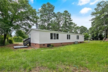 5444 Gilcrest Sands Dr, Hope Mills, NC 28348