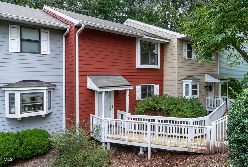 5444 Pine Top Cir, Raleigh, NC 27612