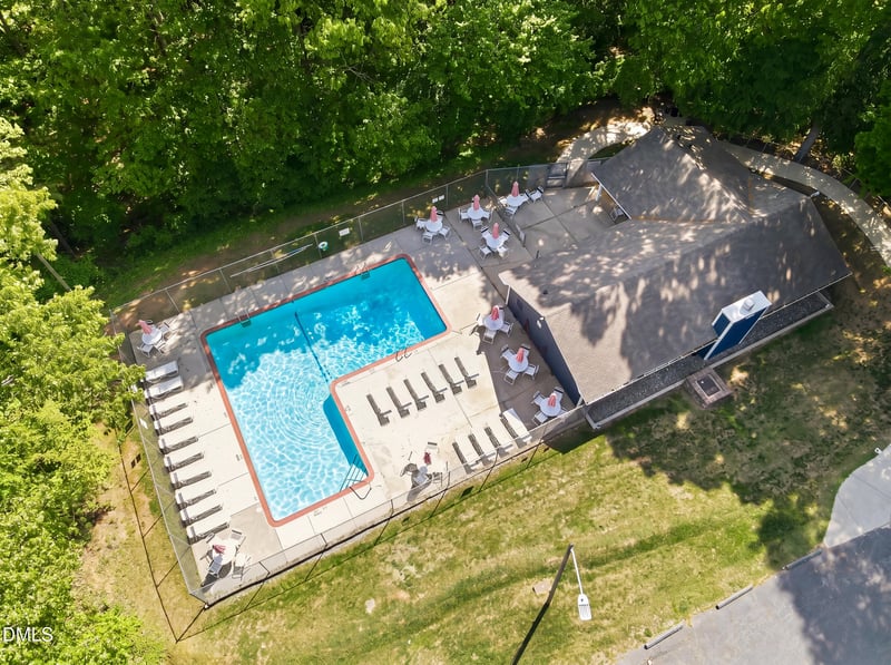5444 Pine Top Cir, Raleigh, NC 27612