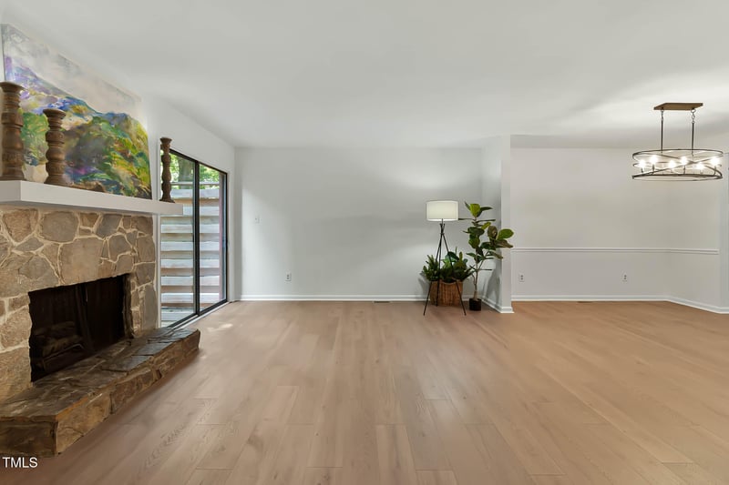 5444 Pine Top Cir, Raleigh, NC 27612