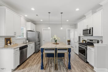 545 Barneswyck Dr, Fuquay Varina, NC 27526