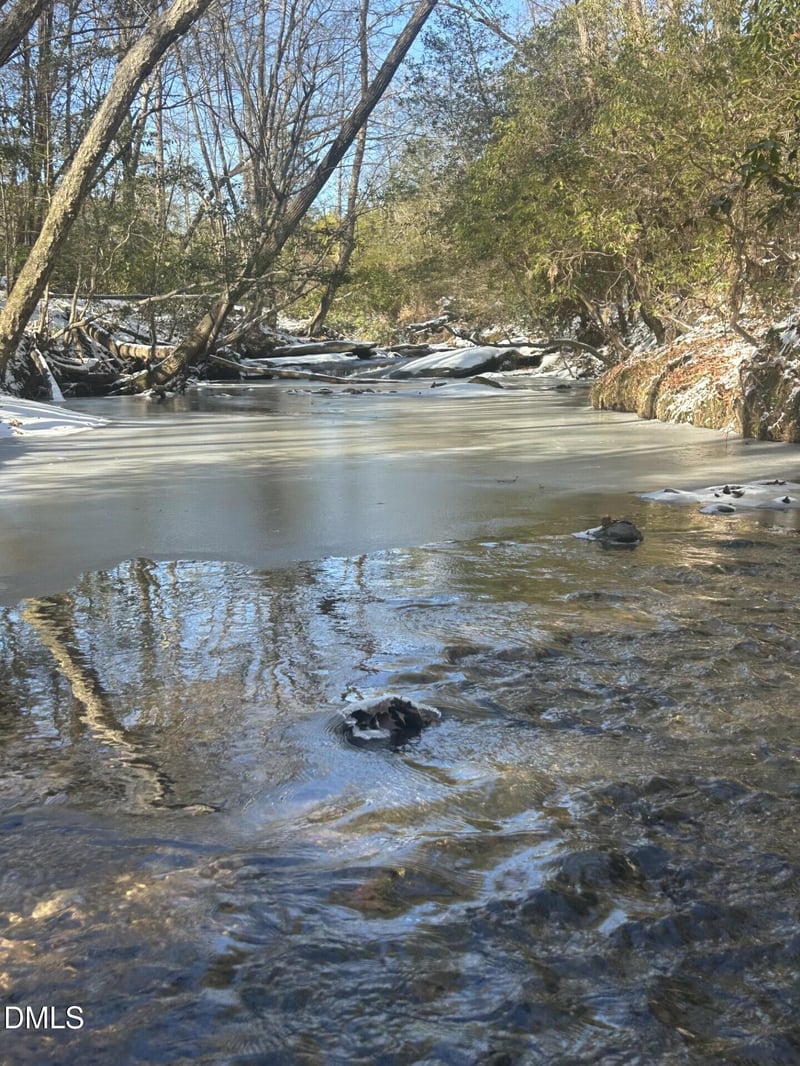 545 Deer Tail Ln, Fuquay Varina, NC 27526