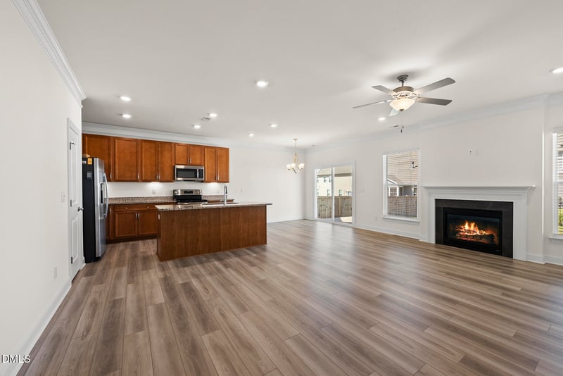545 Glenwyck Ct, Fuquay Varina, NC 27526
