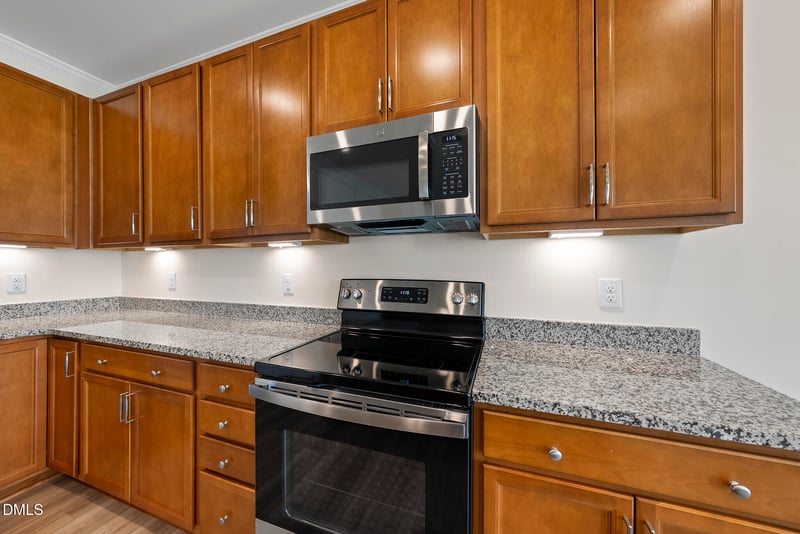 545 Glenwyck Ct, Fuquay Varina, NC 27526