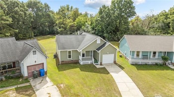 545 Jennings Farm Rd, Fayetteville, NC 28314