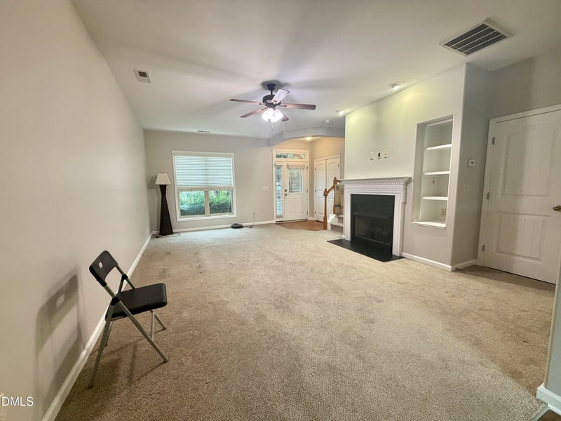 545 Matheson Pl, Cary, NC 27511