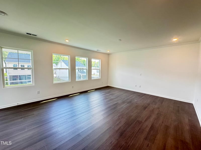 545 Morning Light Dr, Angier, NC 27501