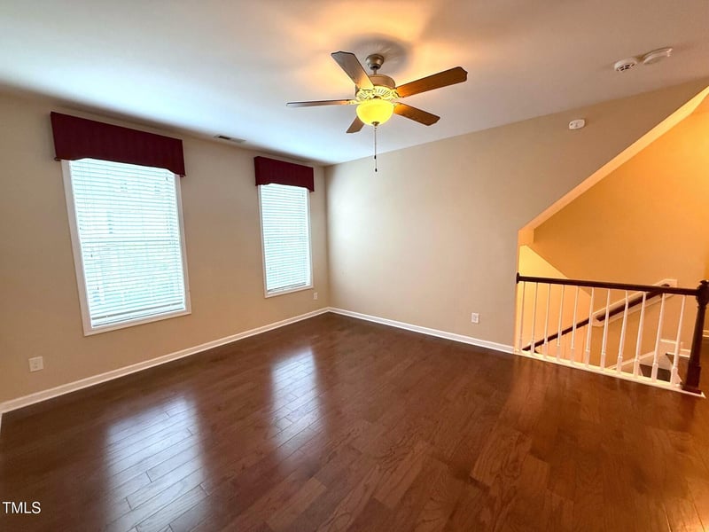 545 Old Mill Village Dr, Apex, NC 27502