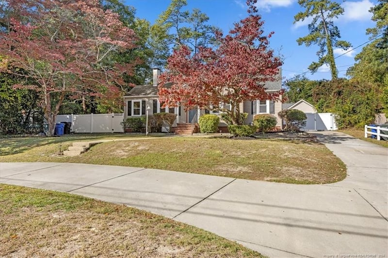 545 Pearl St, Fayetteville, NC 28303