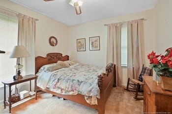 545 Waterbury Dr, Fayetteville, NC 28311