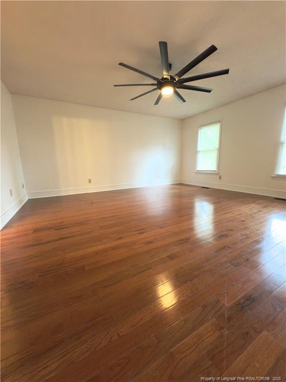 5451 Kentucky Ln, Hope Mills, NC 28348
