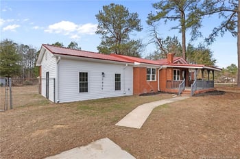 5456 Butler Nursery Rd, Fayetteville, NC 28306