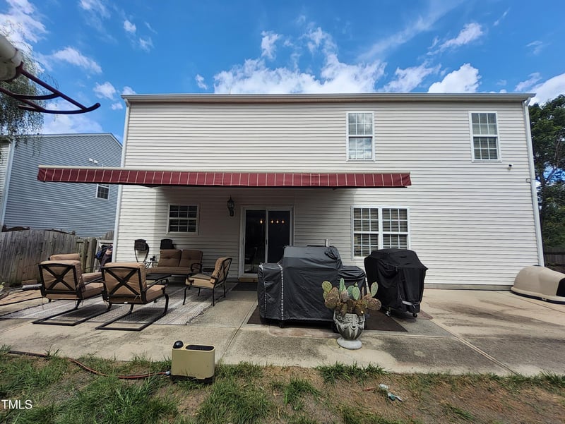 5456 Thunderidge Dr, Raleigh, NC 27610