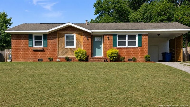 5459 Plateau Rd, Fayetteville, NC 28303