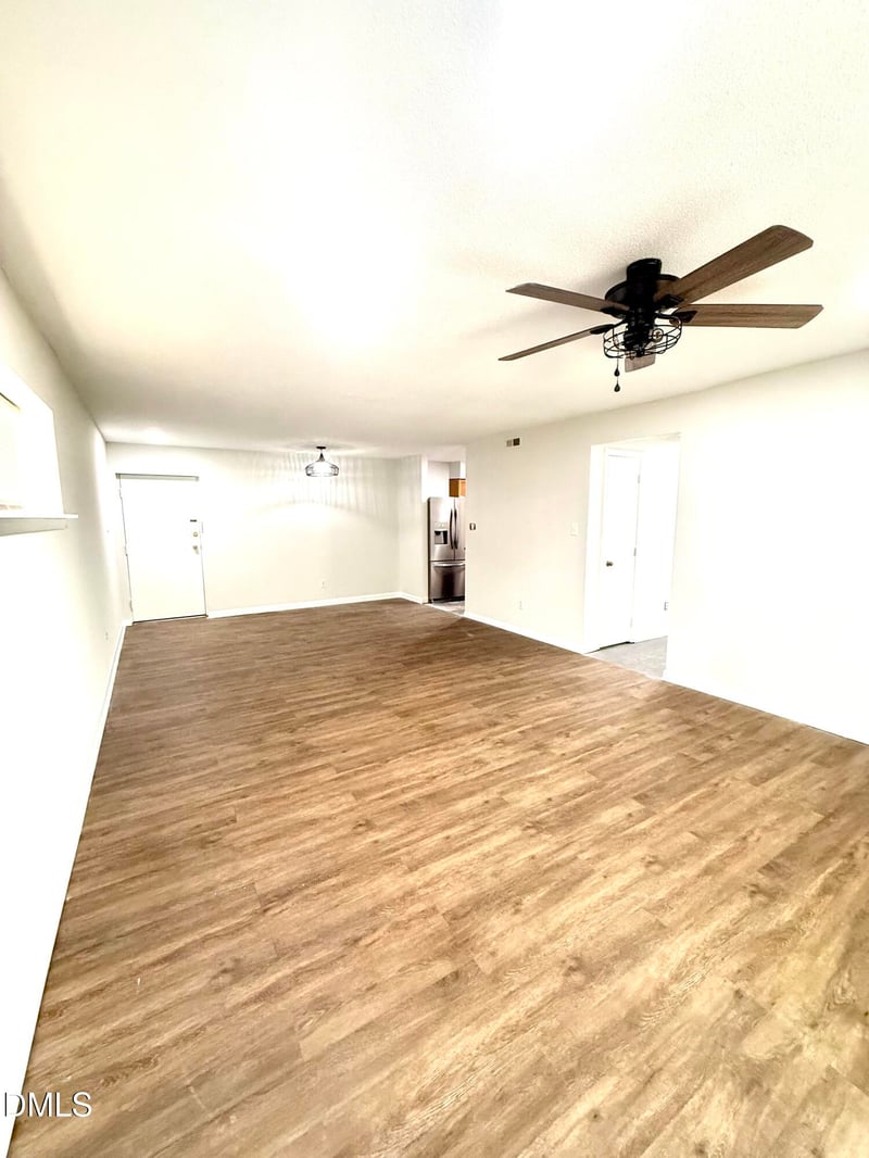 546 Pine Ridge Pl, Raleigh, NC 27609