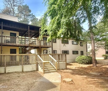546 Pine Ridge Pl, Raleigh, NC 27609