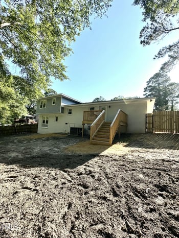 546 Rock Canyon Dr, Fayetteville, NC 28303