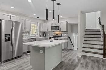 546 Rock Canyon Dr, Fayetteville, NC 28303