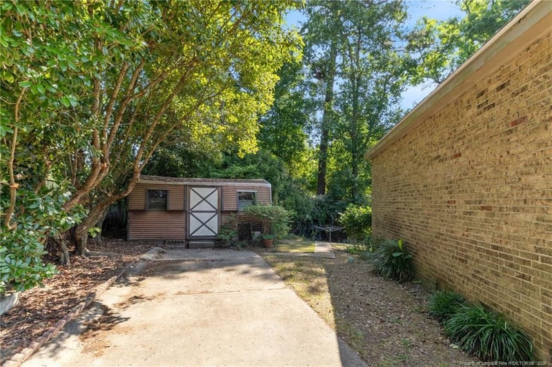 5466 Maplewood Ct, Fayetteville, NC 28314