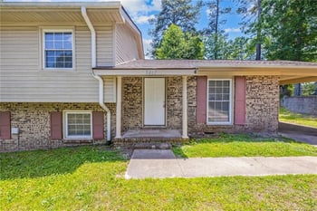 5467 Lazybrook Ct, Fayetteville, NC 28314