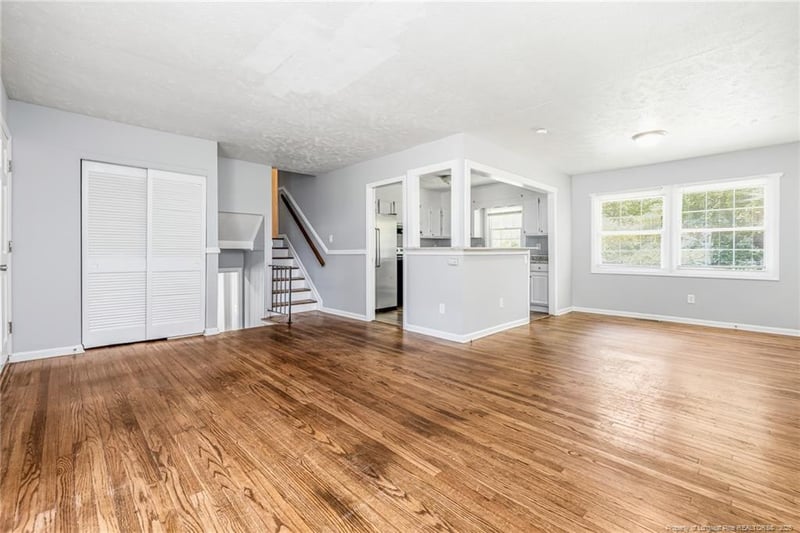5467 Lazybrook Ct, Fayetteville, NC 28314