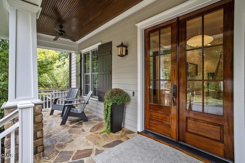 547 Guilford Cir, Raleigh, NC 27608