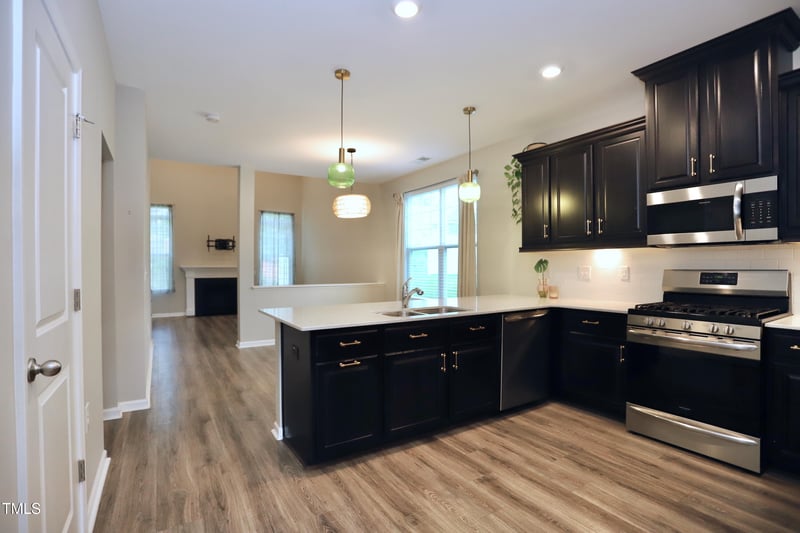 547 Historic Dr, Hillsborough, NC 27278