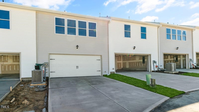 547 Old Battle Bridge Rd, Wendell, NC 27591