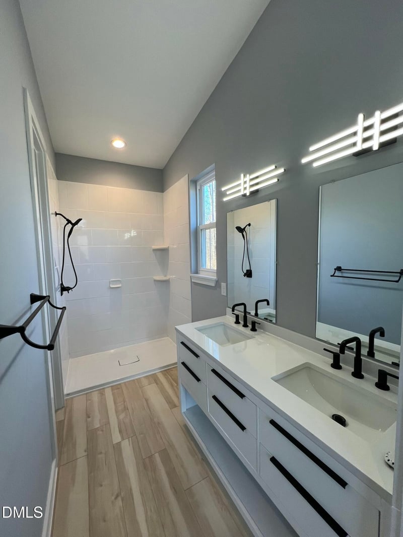 5470 Thom Rd, Mebane, NC 27302