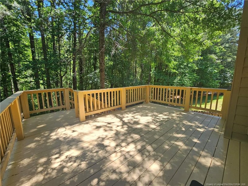 5472 Robmont Dr, Fayetteville, NC 28306