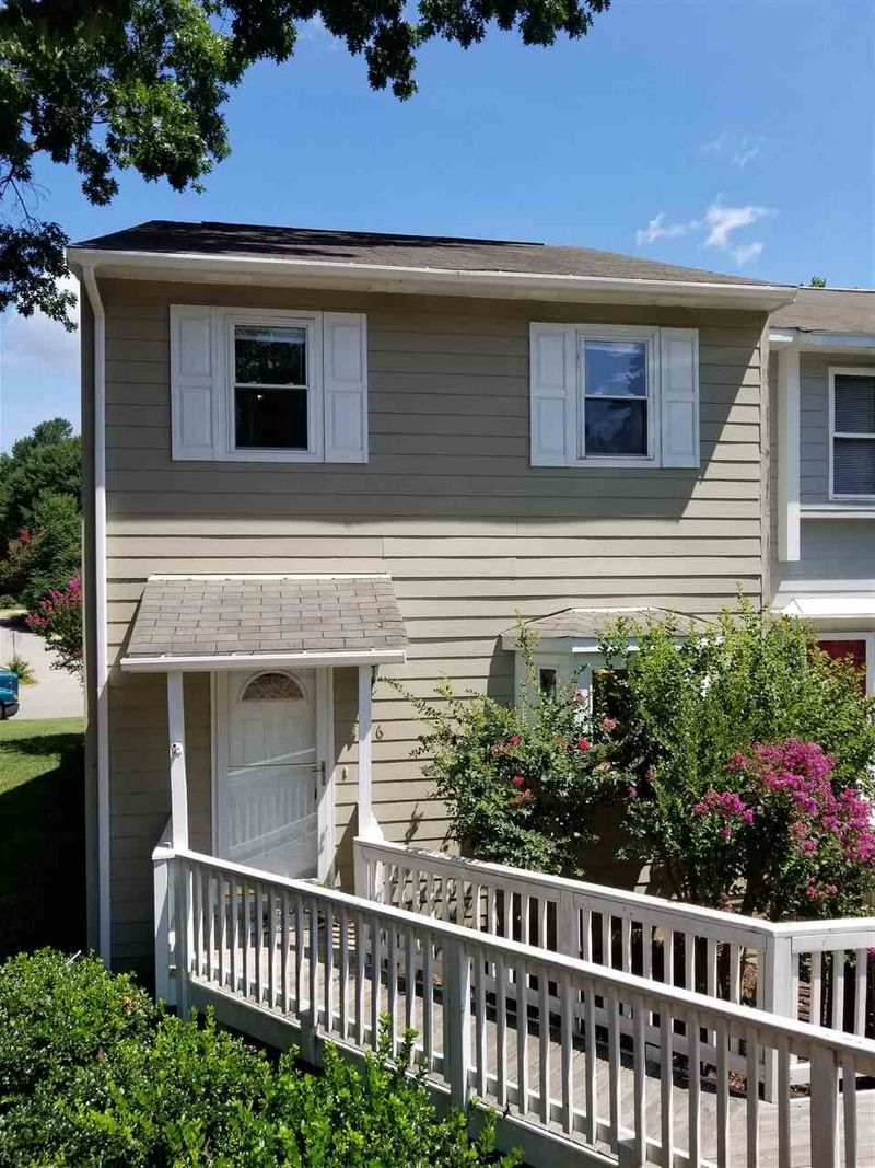 5476 Pine Top Cir, Raleigh, NC 27612