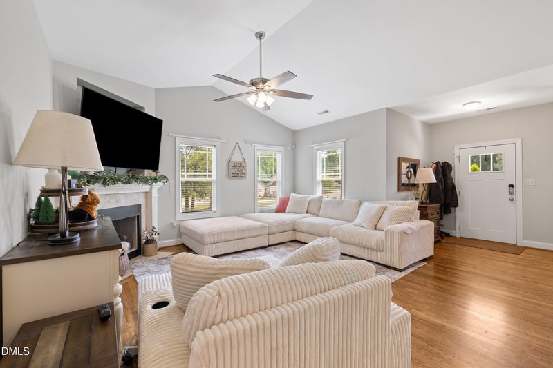 548 Brazil Nut Ln, Smithfield, NC 27577