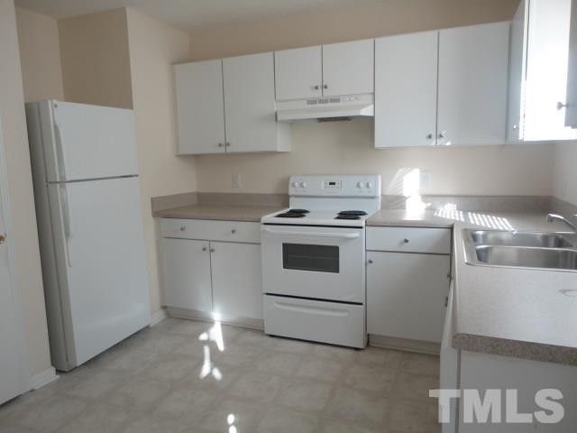548 Hunter Way, Clayton, NC 27520