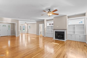 548 Little Creek Dr, Graham, NC 27253