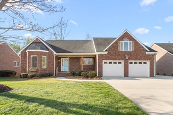 548 Little Creek Dr, Graham, NC 27253