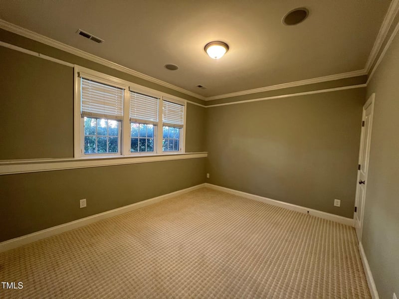 548 Old Mill Village Dr, Apex, NC 27502