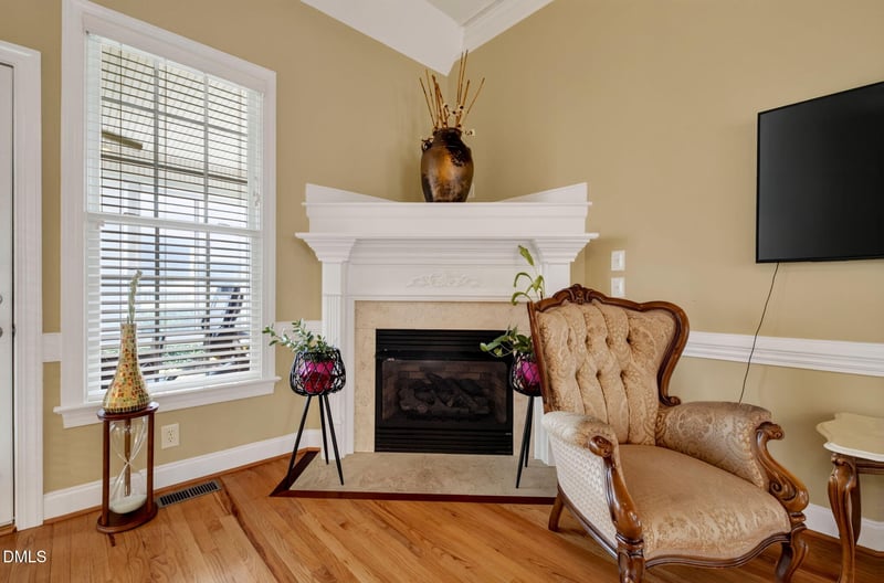 548 Walapai Dr, Fuquay Varina, NC 27526