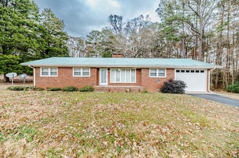 5485 Nc 87 , Sanford, NC 27332