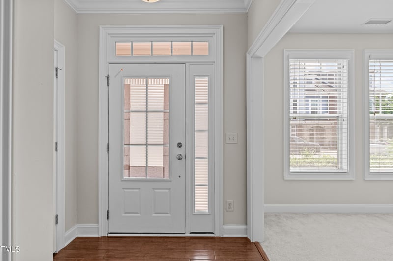 549 Balsam Fir Dr, Cary, NC 27519