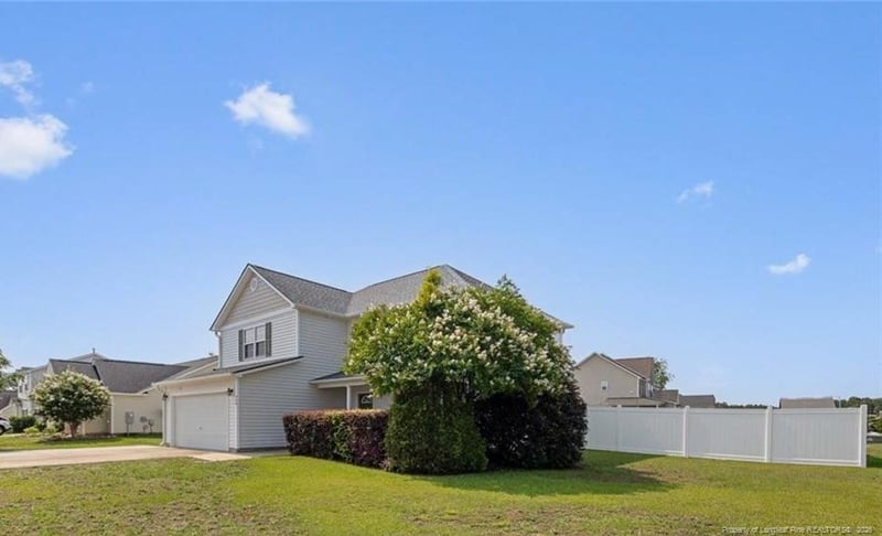549 Bellgrove Dr, Hope Mills, NC 28348